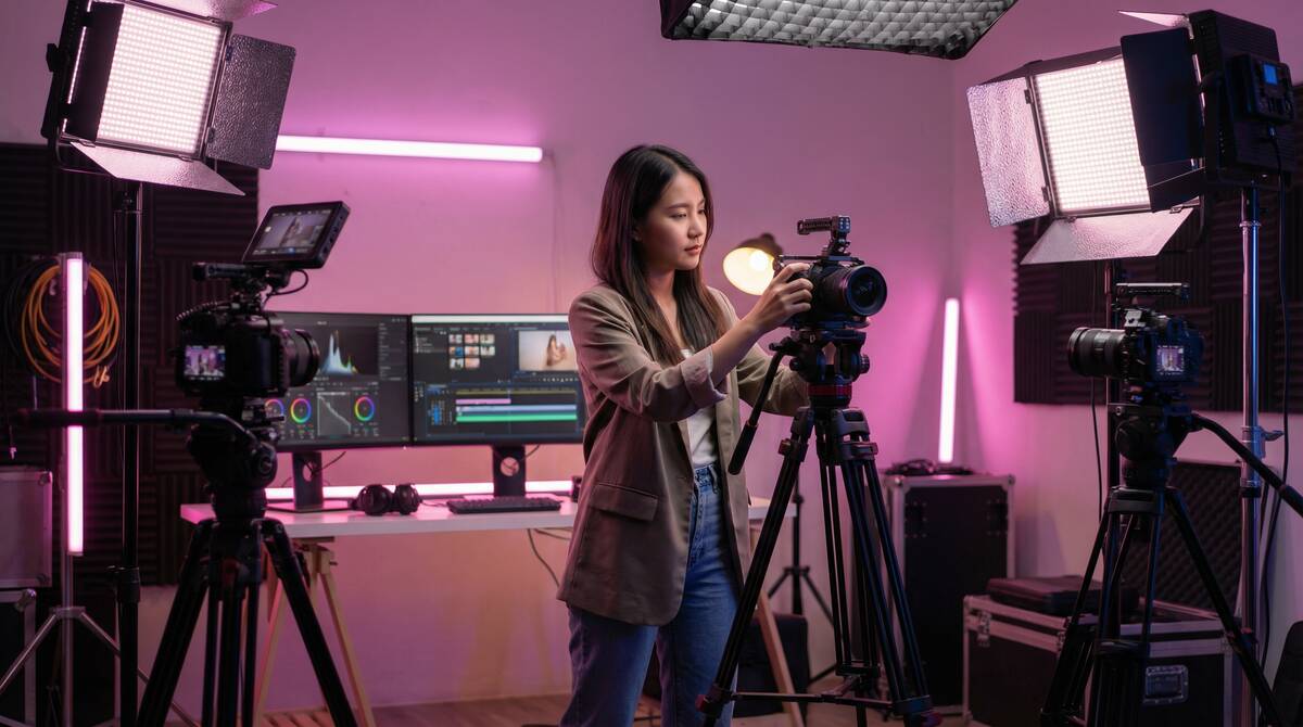 小马拉大车影视制作